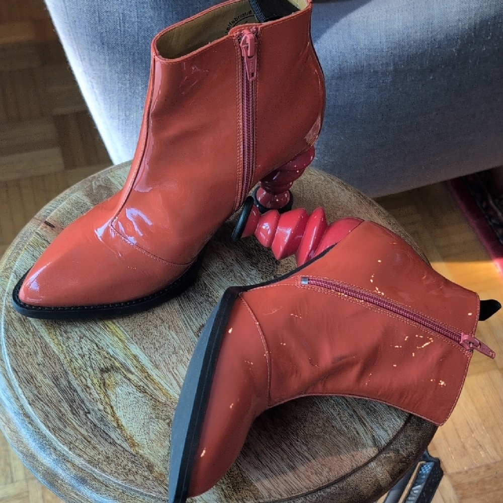 John Fluevog The Powerhouse Rashida patent ankle boots in Orange - Picture 7 of 12